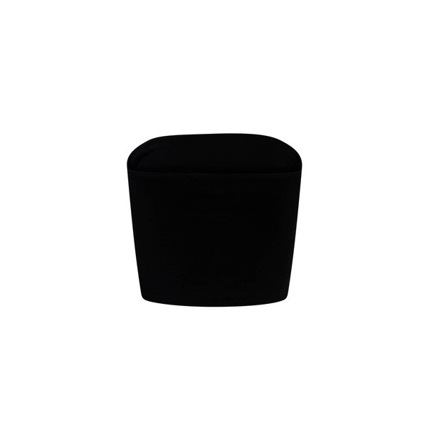 A black bandeau.